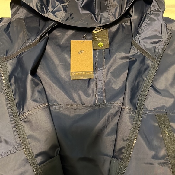 Men’s Nike Move to Zero zip up windbreaker - Picture 4 of 5